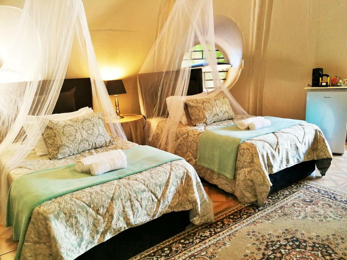 Vryburg Safari Guesthouse מראה חיצוני תמונה