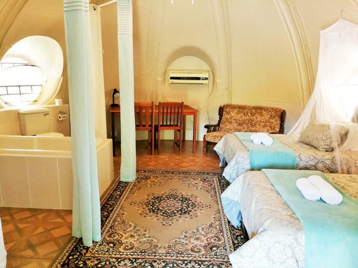 Vryburg Safari Guesthouse מראה חיצוני תמונה